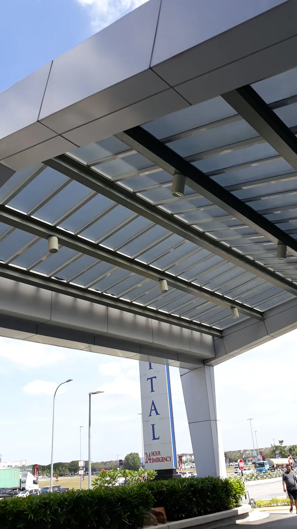 Polycarbonate roof over a walkway